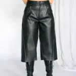 CAMILLE Eco Leather Βερμούδα - Image 2