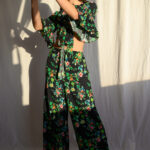 TROPICAL MOOD Reyon Top With Sleeves - Image 2