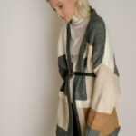 NEW NARRATIVE Colorful Long-Sleeved Knitted Oversized Cardigan - Image 3