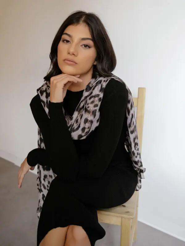 IT’S IN THE DETAILS Rayon Scarf -Leopard Design