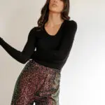 IDEA OF YOU Rip Long-Sleeved Rubber Top -Black