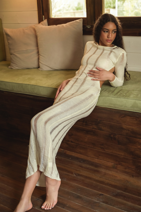 NEW FLAME Maxi Long-Sleeved Dress With Open Back And Transparent Details