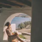 ELEVATED LOOK Maxi Πλεκτό Φόρεμα Με Τιράντες Και Σκίσιμο Στο Πλάι - Image 5