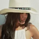 JAIMI BLUE Καπέλο Με Λουράκι Δερματίνη-Γαλάζιες Πέτρες Και Ασημί Στοιχεία -Μπεζ - Image 2