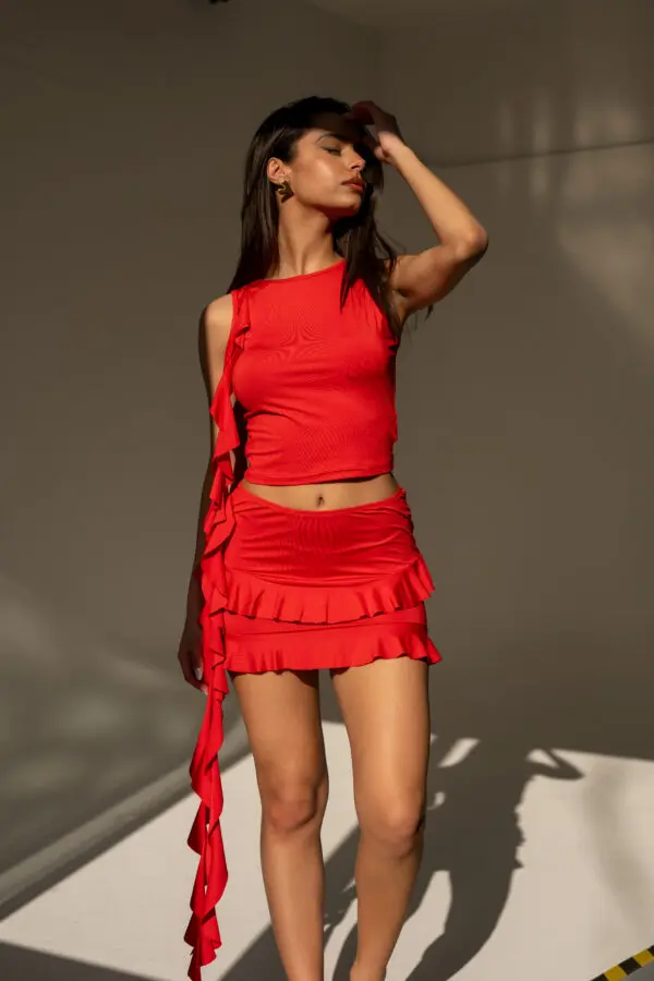 READY FOR FUN Σετ - Αμάνικο Τοπ Με Mini Φούστα / Λεπτομέρειες Με Βολάν Και Κορδόνια