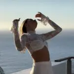 HOLD IT DOWN Long-Sleeve Crop Top With Lace Details - Image 4