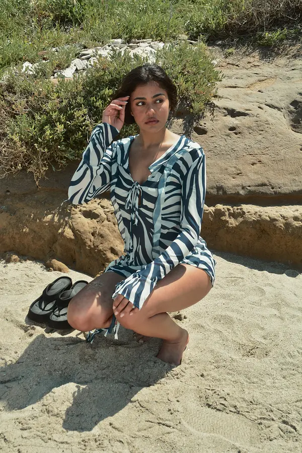 Long-Sleeve See-Through Printed Mini Dress With Ruffle And Lace Details - Image 3