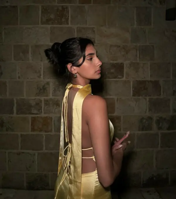 Maxi Dress With Open Back, Neck Tie And Satin Look -Yellow - Image 3