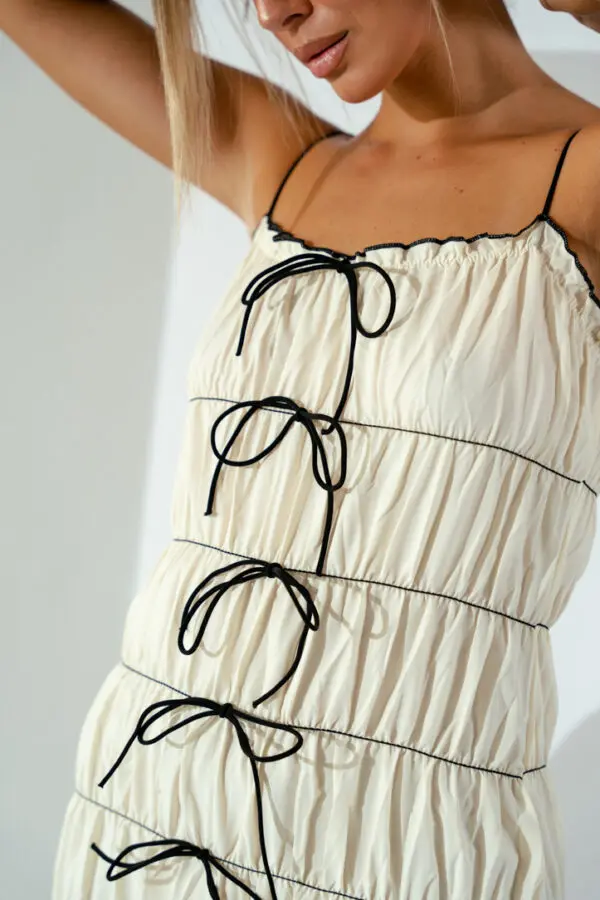 Maxi Pleated Dress With Straps And Bow Details - Image 2