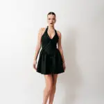 Αμάνικο Mini Φόρεμα Σε Κλος Γραμμή -Μαύρο - Image 2