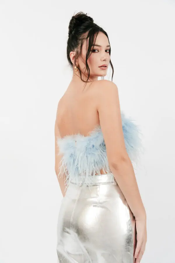 FEATHER TOUCH Strapless Top Decorated With Feathers - Light Blue