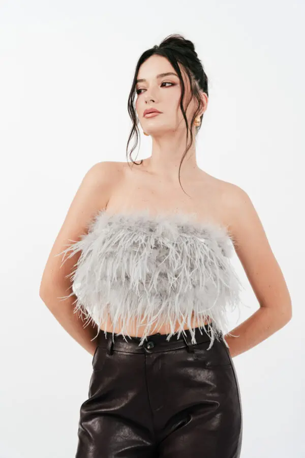FEATHER TOUCH Στράπλες Τοπ Διακοσμημένο Με Φτερά -Γκρι - Image 2