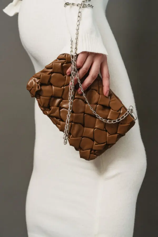 Δερματίνη Τσάντα Clutch Με Πλεκτό Σχέδιο -Καφέ