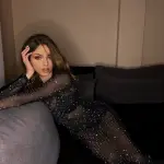 DIAMONDS ON ME Maxi Μακρυμάνικο Διαφανές Φόρεμα Διακοσμημένο Με Στρασάκια Και Καθρεφτάκια-Μαύρο - Image 13
