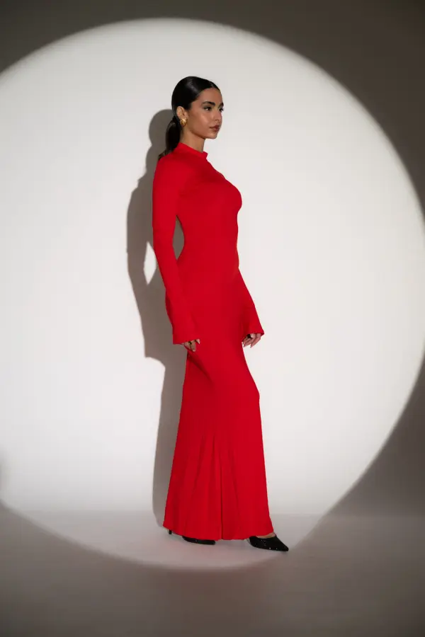 NAME THE DRESS Maxi Long-Sleeve Dress With Open Back And High Neckline -Red - Image 4
