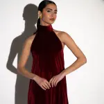 Midi Βελούδινο Φόρεμα Δετό Στο Λαιμό Με Ανοιχτή Πλάτη