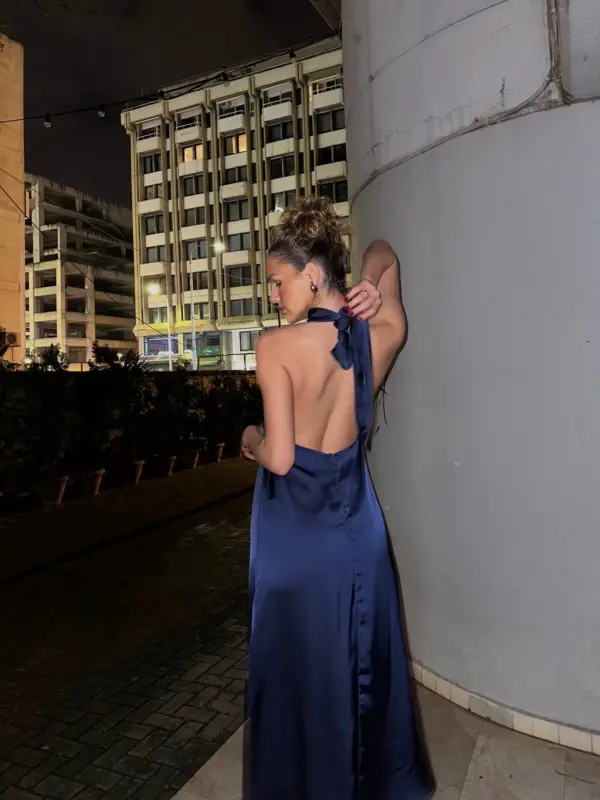 Midi Dress Tied At The Neck With Open Back -Blue - Image 6
