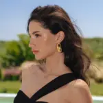 Ανάγλυφα Οβάλ Χρυσά Σκουλαρίκια - Image 2