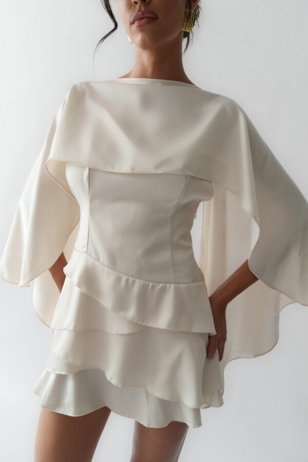 Mini Dress With Berta Effect And Ruffle At The End - Image 2