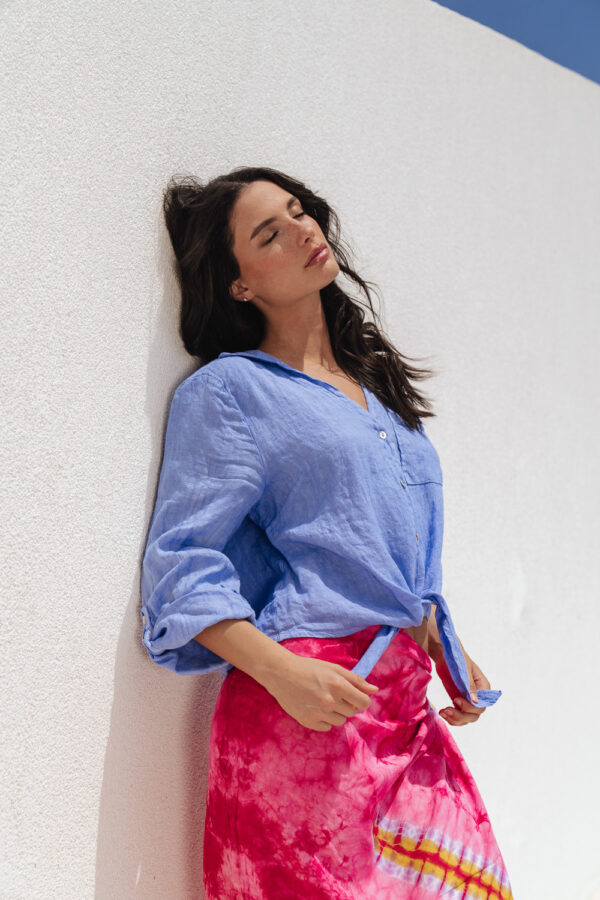 BAHAMA Crop Long-sleeved Linen Shirt- Light Blue