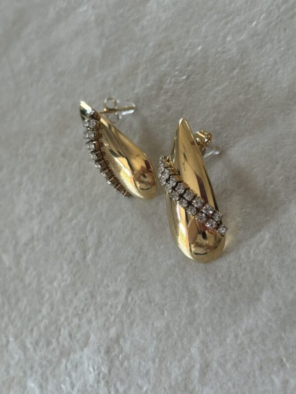 Teardrop-Shaped Steel Earrings With Rhinestones - Image 3