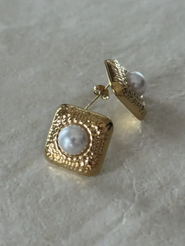 Square Steel Earrings With Pearl - Image 2