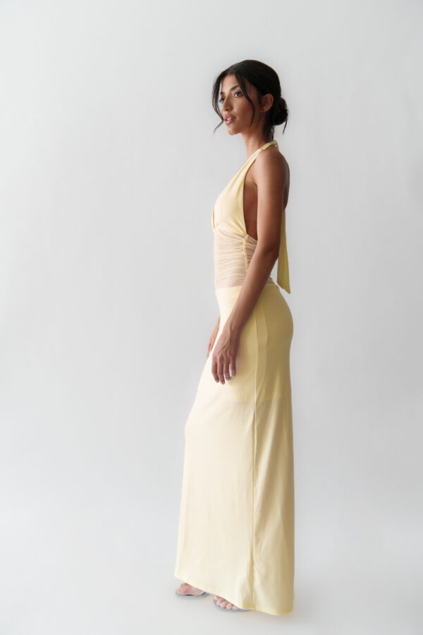 Maxi Dress With Transparent Waist And Open Back - Image 4