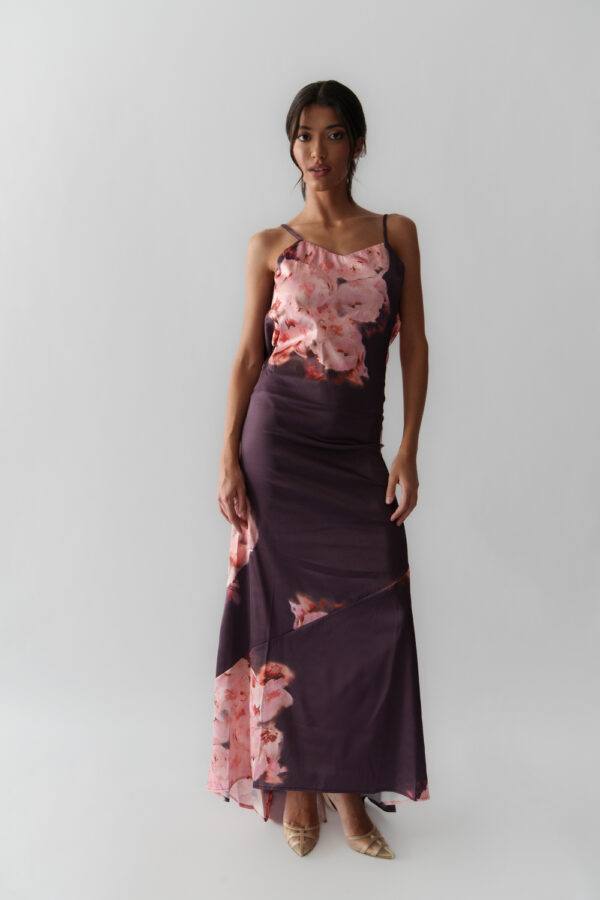 Maxi Dress With Draped Open Back And Decorated Flowers - Image 2