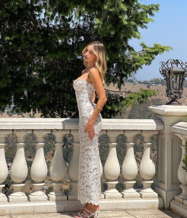 Maxi Dress Made of Guipure Lace With Floral Pattern And Inner Lining