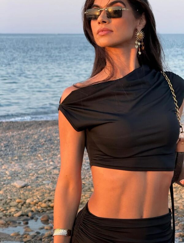 Co-Ord Set - Sleeveless Crop Top And Maxi Skirt With Lace Up Details-Black - Image 4