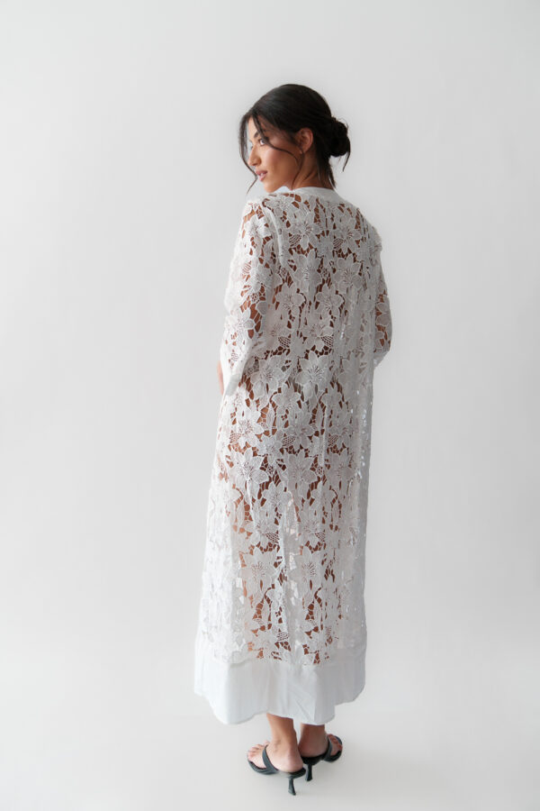 Maxi Perforated Kippur Dress With V-Neck - Image 4